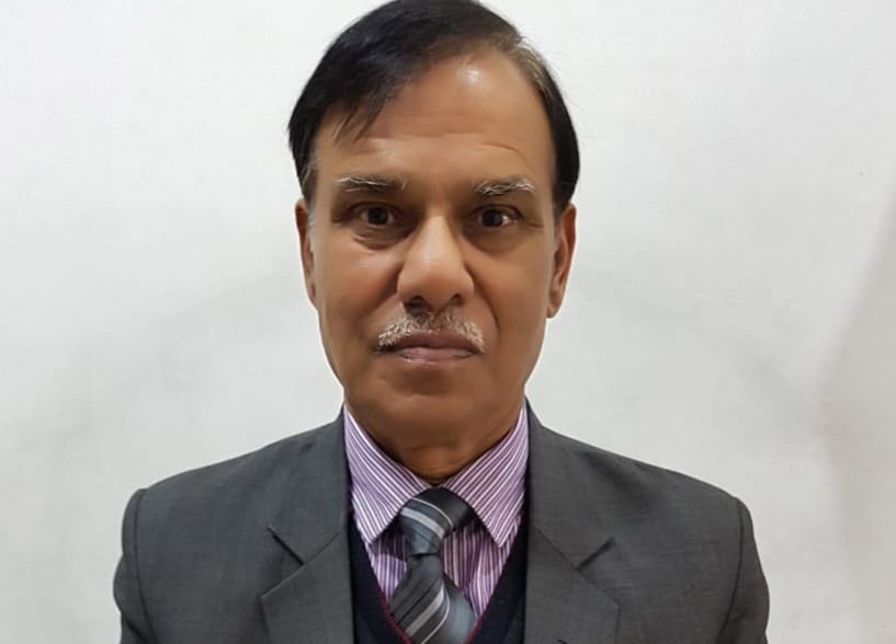 Lecturers are bearing the brunt of the wrong policies of the government: General Category Joint Action Committee Punjab Chief Organizer Sham Lal Sharma.